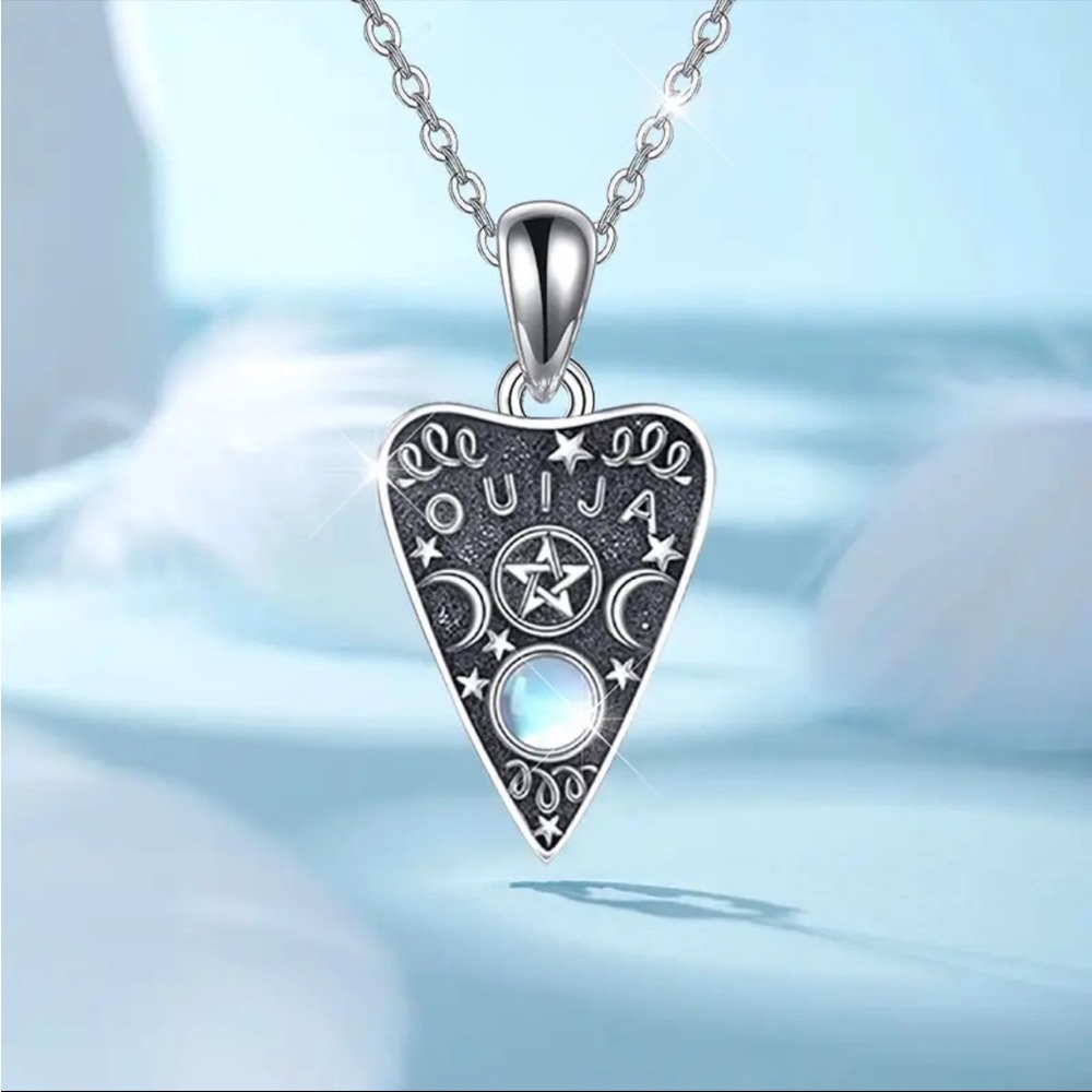 OUIJA EARRINGS & NECKLACE SET-NWT